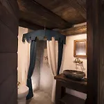 Confrérie Du Moyen âge Pensión