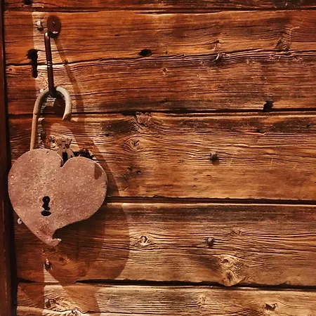 Confrérie Du Moyen âge Maison d'hôtes *